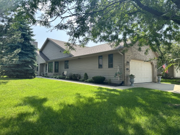 403 Greenvalley Dr 403, Mount Pleasant, WI 53406-6325