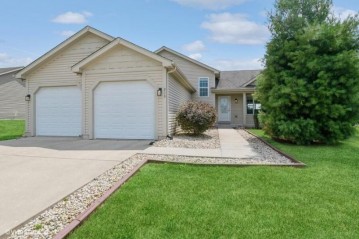 233 Jerome Dr, Twin Lakes, WI 53181