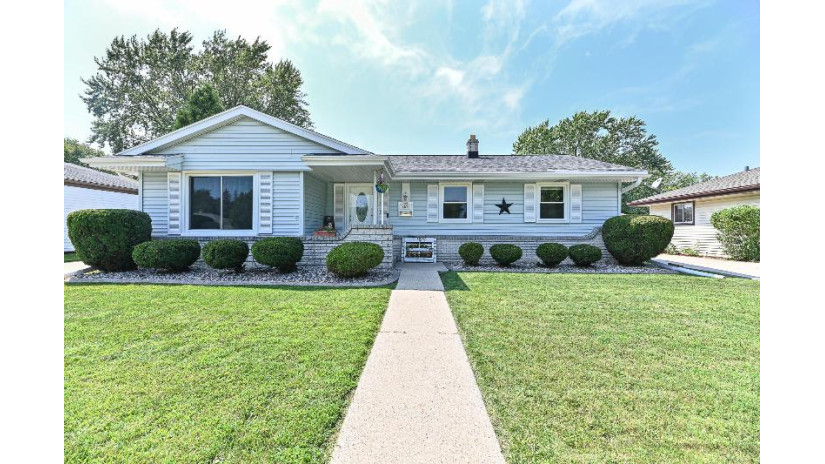 5573 S Illinois Ave Cudahy, WI 53110 by Firefly Real Estate, LLC $309,900