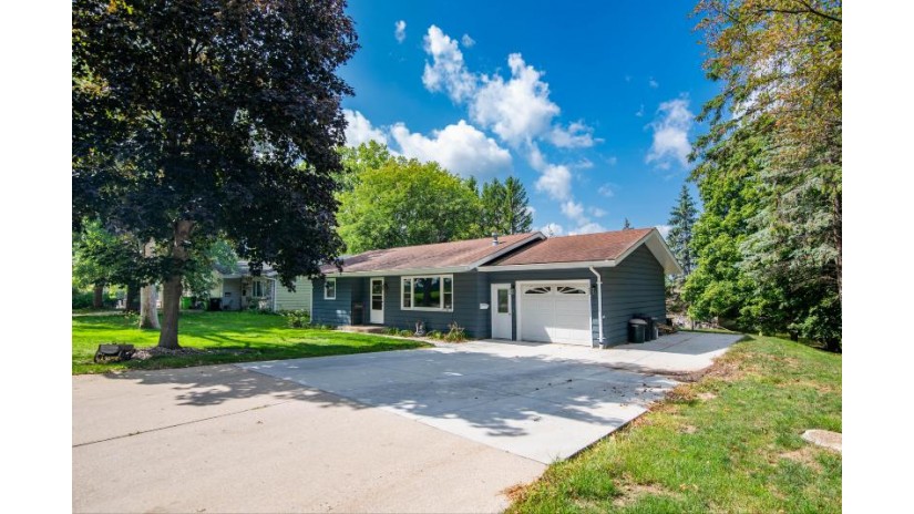 363 Evergreen Dr Mayville, WI 53050 by Emmer Real Estate Group $194,500