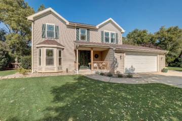 2604 Keri Ct, Waukesha, WI 53188-2021