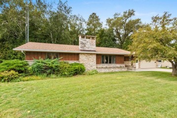 3804 Martin Ln, Two Rivers, WI 54241