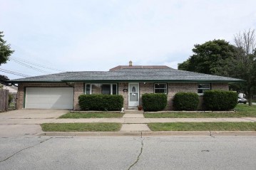 5022 S Hately Ave, Cudahy, WI 53110-2003