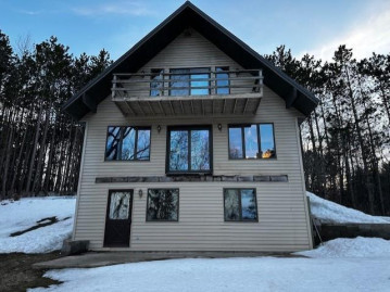 1224 Tuggle Parkway, Amery, WI 54001