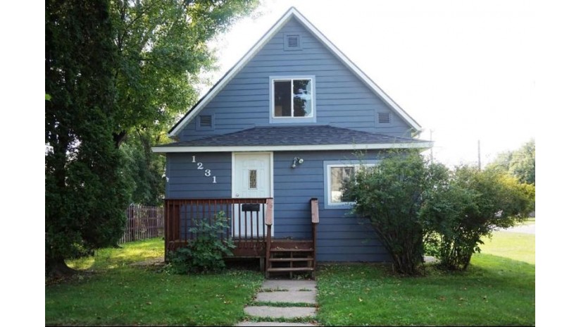 1231 Tainter Street Menomonie, WI 54751 by Westconsin Realty Llc $190,000