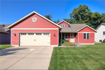 720 South Willson Drive, Altoona, WI 54720