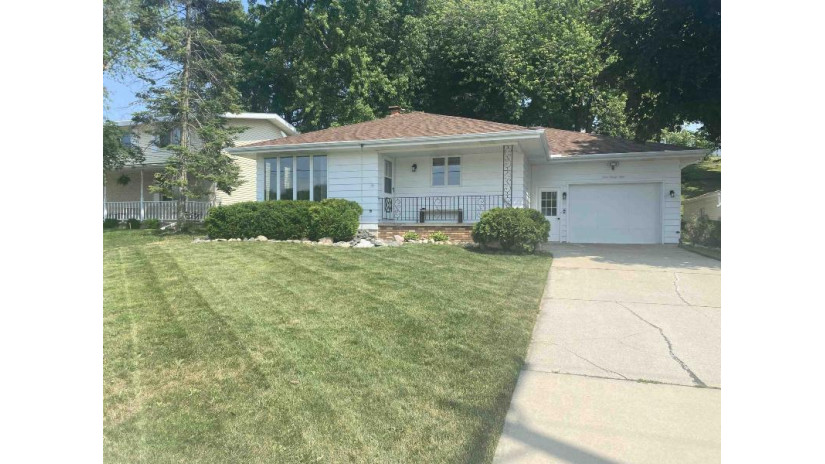 339 Washington Street Wrightstown, WI 54180 by Take Action Realty Group, Llc $274,900