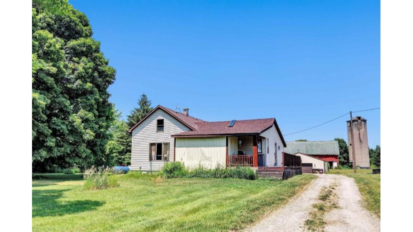 3814 Airport Road Oconto, WI 54153 by Take Action Realty Group, Llc $214,900