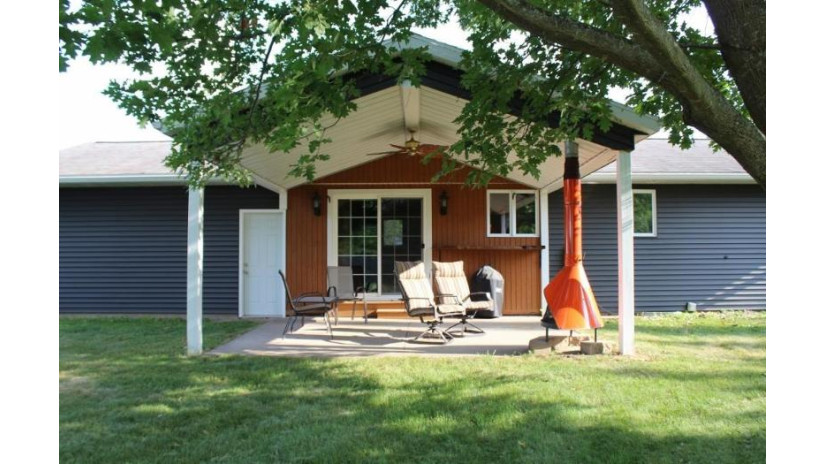 1218 Smith Avenue Antigo, WI 54409 by Century 21 Northwoods Team - c21nwds@yahoo.com $240,000