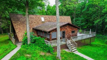 N8601 Carper Road, Helvetia, WI 54945