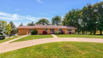 412 Maria Street, Luxemburg, WI 54217-1147