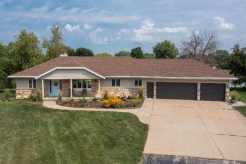 3288 Creek Side Drive, Algoma, WI 54904