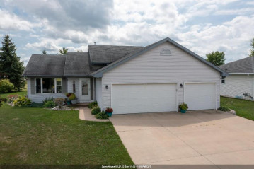 646 Tori Street, Omro, WI 54963