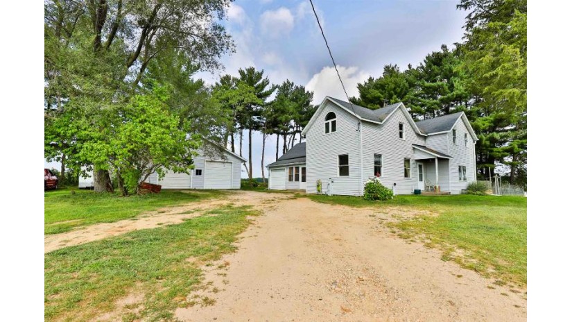 N619 24th Avenue Marion, WI 54960 by Homestead Realty $290,000