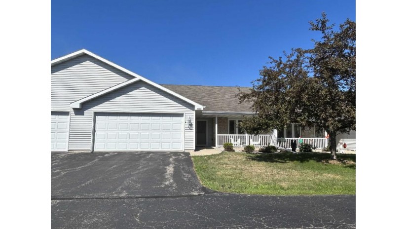 456 Wyldewood Drive Oshkosh, WI 54904 by Berkshire Hathaway Hs Water City Realty $254,000