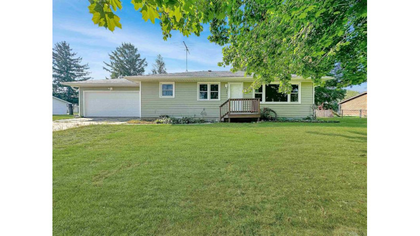 207 Hammes Avenue Coleman, WI 54112 by Berkshire Hathaway Hs Bay Area Realty $199,900