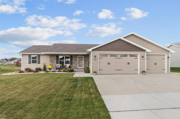 1419 Mera Lane, Kaukauna, WI 54130