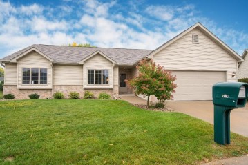 519 W Wayfarer Court, Appleton, WI 54913