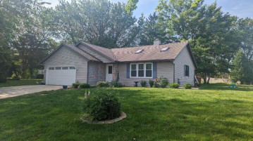 309 La Vesta Court, Brillion, WI 54110