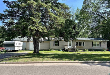 228 East 6th St, Washburn, WI 54891