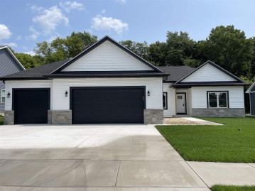 3924 Tanglewood Place, Janesville, WI 53536