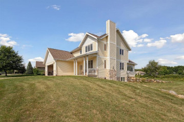 6420 Nature Valley Drive, Vienna, WI 53597