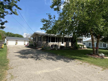 9406 S Wilson Street, South Lancaster, WI 53813