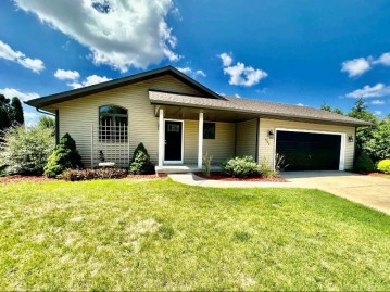 447 Evans Drive, Evansville, WI 53536