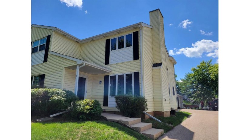 9 Sunfish Court Madison, WI 53713 by Realty Executives Capital City $199,900