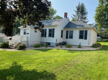 516 Decatur Street, Mineral Point, WI 53565