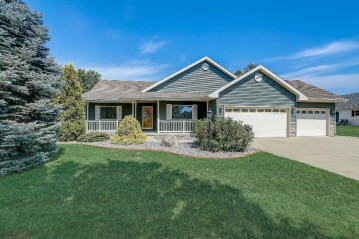 2110 Fullerton Drive, Prairie Du Sac, WI 53578