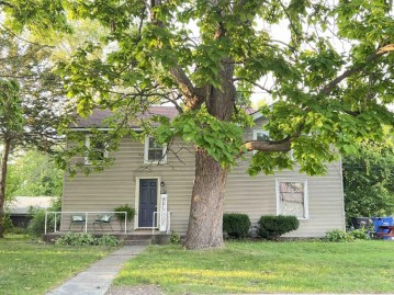 413 Cedar Street, West Baraboo, WI 53913