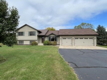 E6914 N Dewey Avenue, Winfield, WI 53959