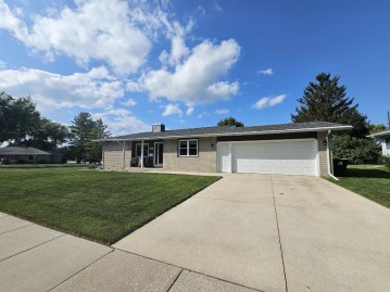 816 Grace Street, Waupun, WI 53963