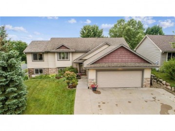 2696 Hilltop Lane, River Falls, WI 54022