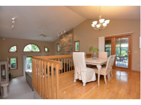 24 Pleasant Oak Ct