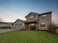 226 Chateau Dr