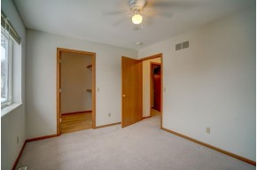 455 Bowlavard Ave 2