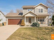 6114 Sandstone Dr