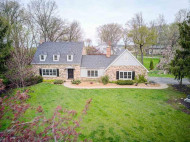 3015 Beacon Ct