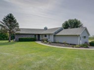 8752 W Mineral Point Rd