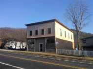 223 Main St