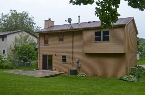 2913 Greenway Tr