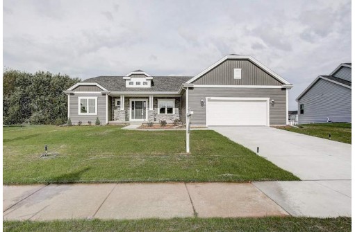 6627 Wolf Hollow Rd, Windsor, WI 53598