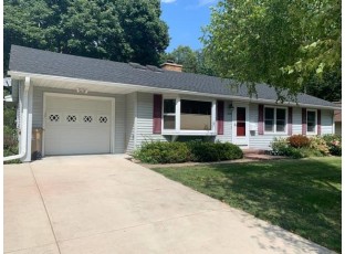 4218 Cherokee Dr Madison, WI 53711