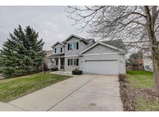 5729 Rosslare Ln Fitchburg, WI 53711