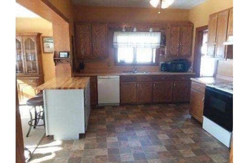S4181A S Golf Course Rd, Reedsburg, WI 53959