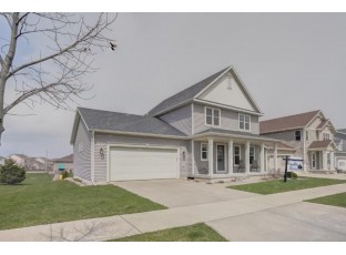 6138 Pacific Crest Rd McFarland, WI 53558
