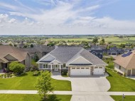 1106 Ridge Top Dr