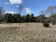 5.25 AC County Road I